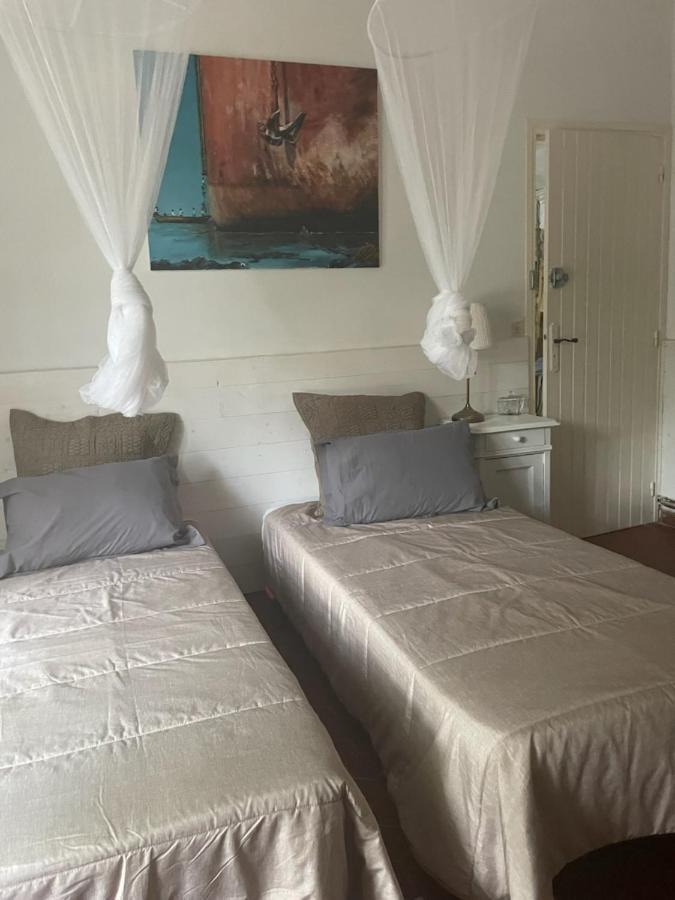 Le Chai Maison De Charme Pour Tribu Joyeuse Le Chateau-d'Oleron Ngoại thất bức ảnh